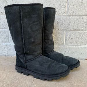 UGG // Essential Tall Classic Boots - Size 8